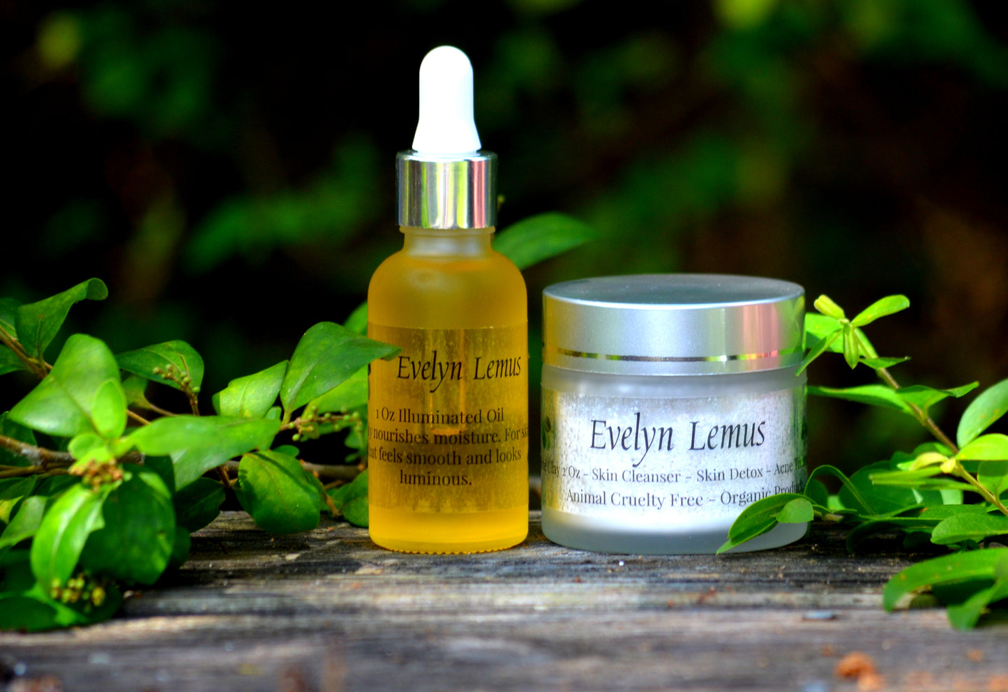 White Clay Bundle with Illuminating Oil.